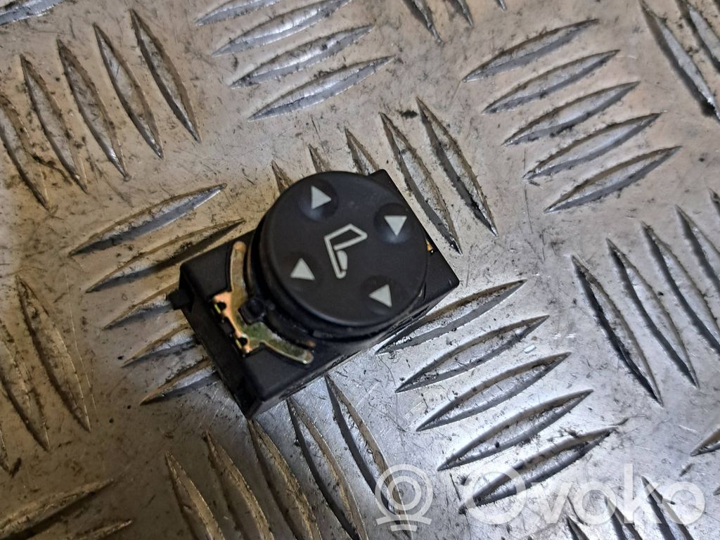 BMW 5 E39 Seat control switch 