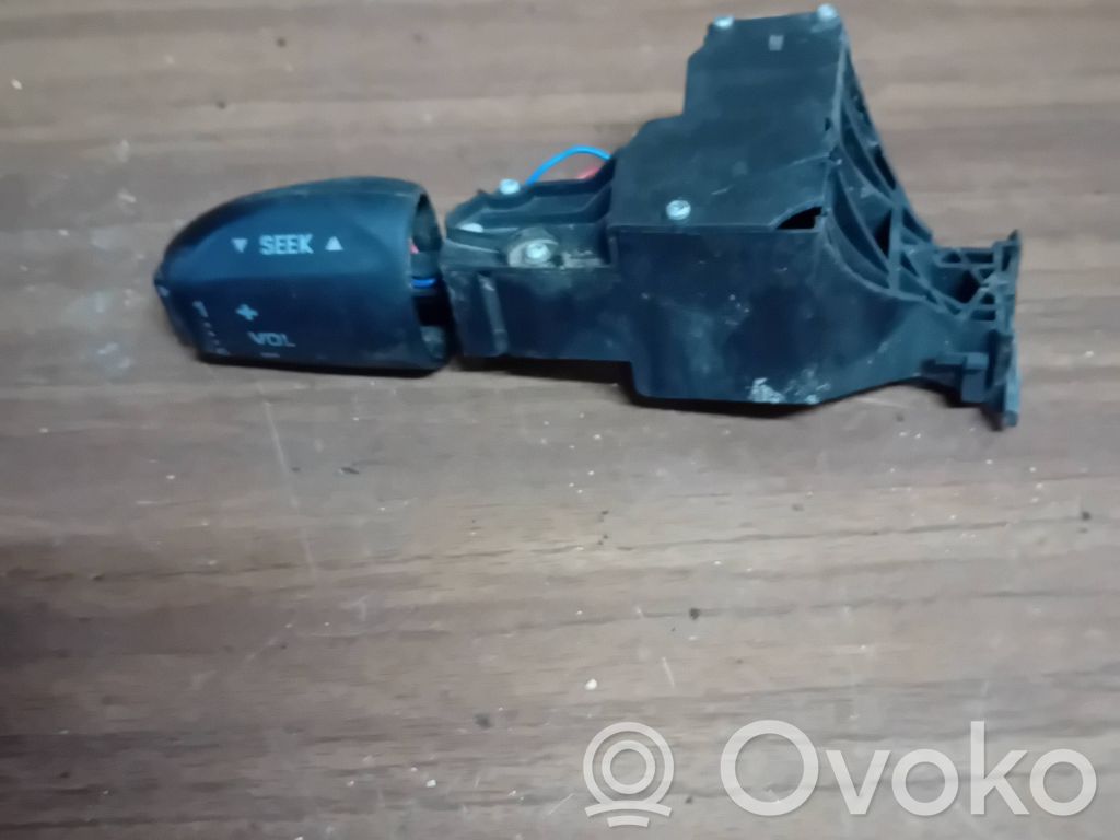 Ford Galaxy Multifunkcinis valdymo jungtukas/ rankenėlė 