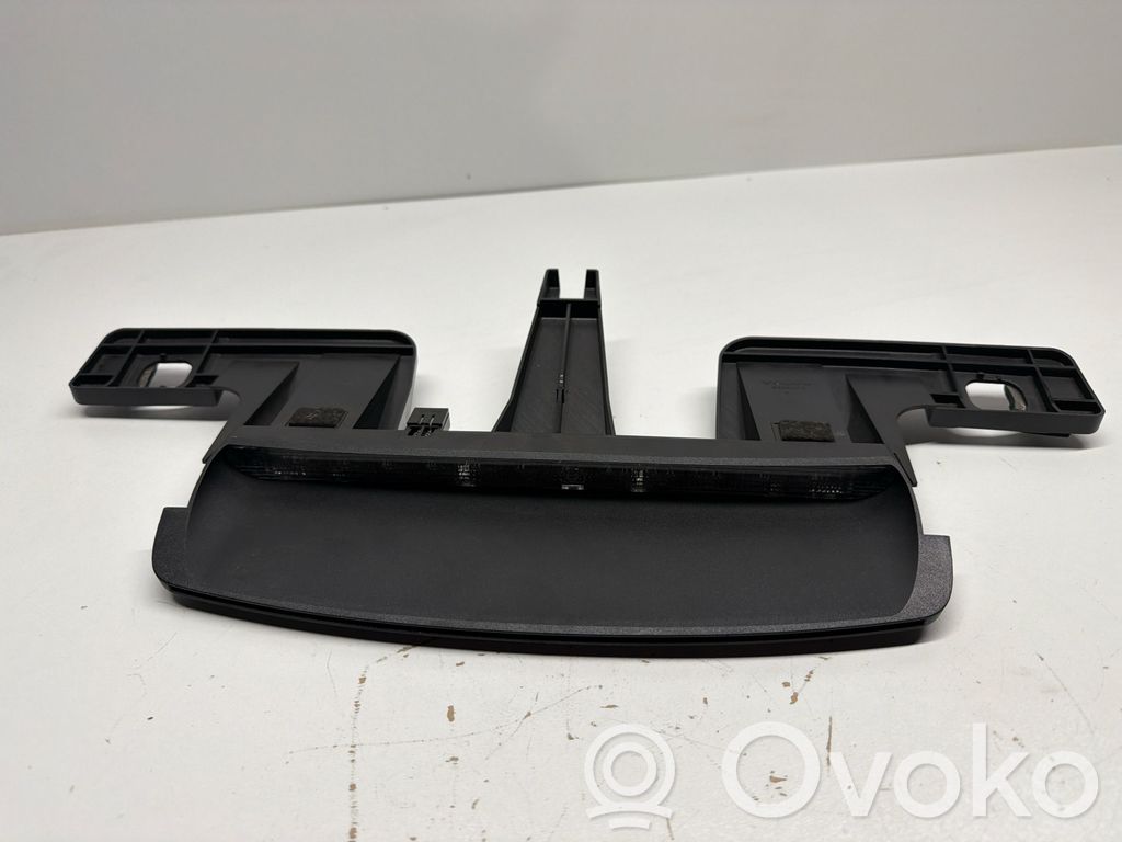 Volvo S80 Third/center stoplight 