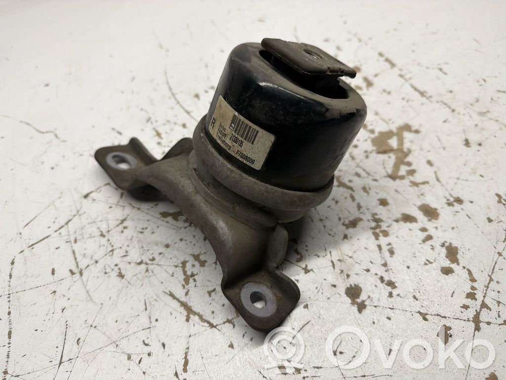 Volvo V60 Engine mount bracket 