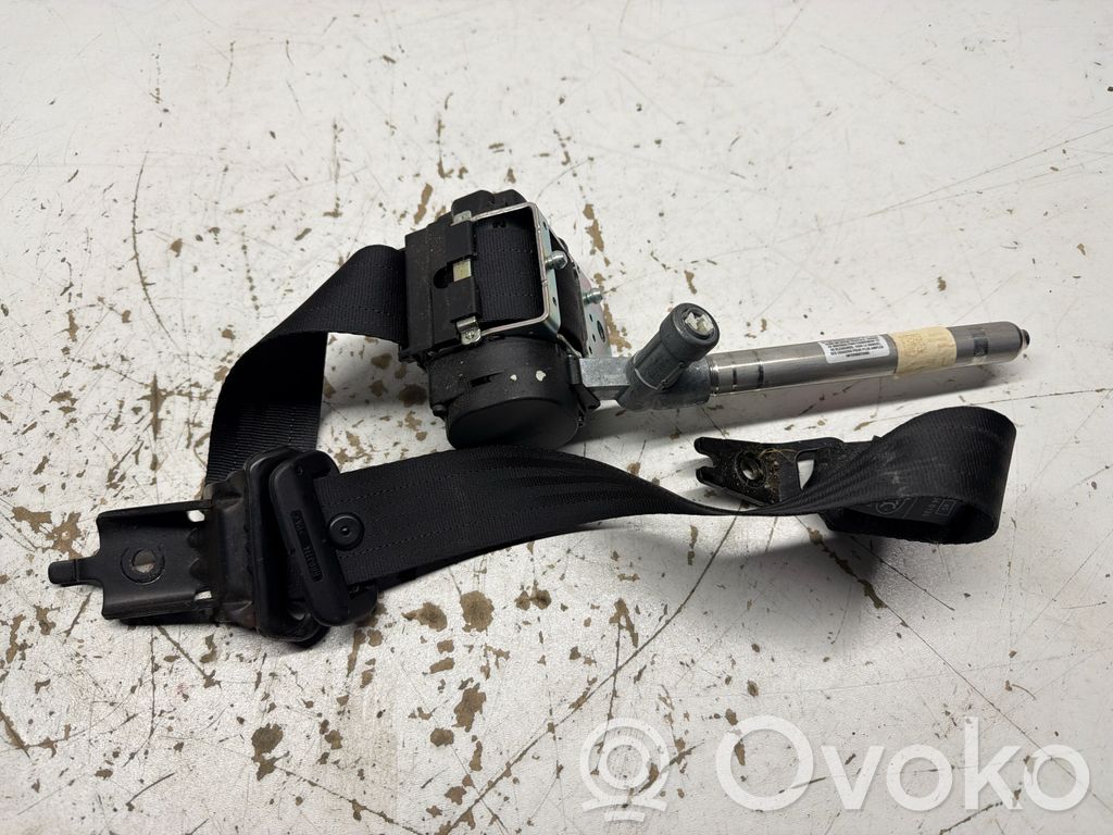 Volvo XC70 Cinturón trasero 