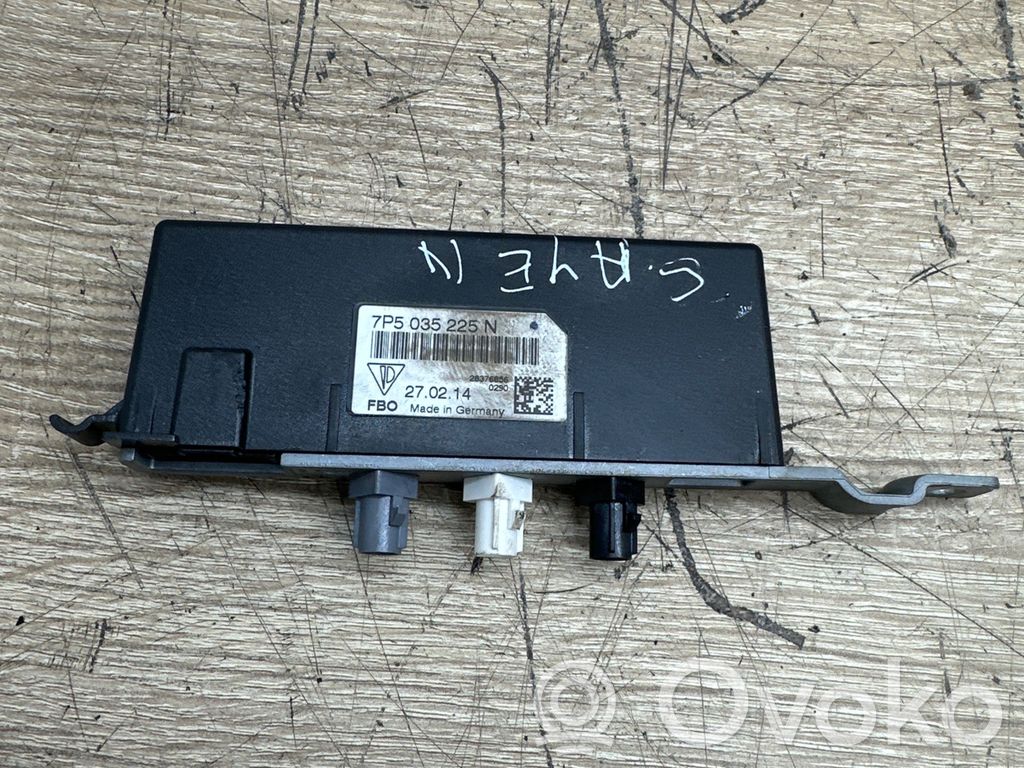 Porsche Cayenne (92A) Antenos stiprintuvas 
