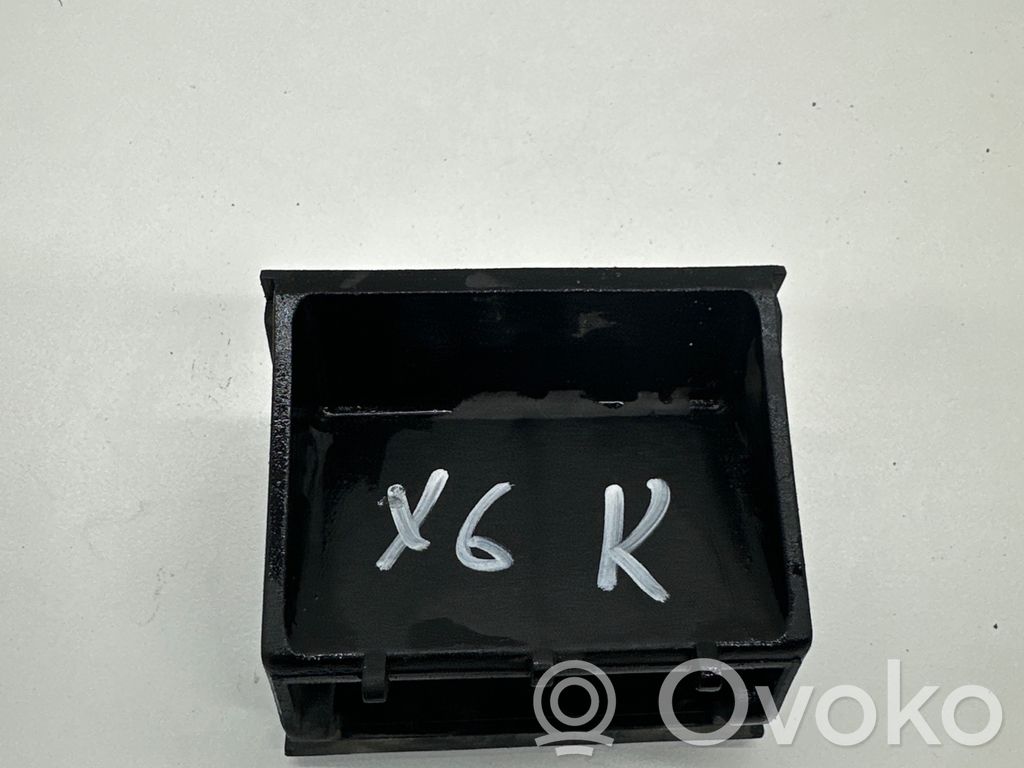 Radiator mount bracket   7533537,0110694A,14532410