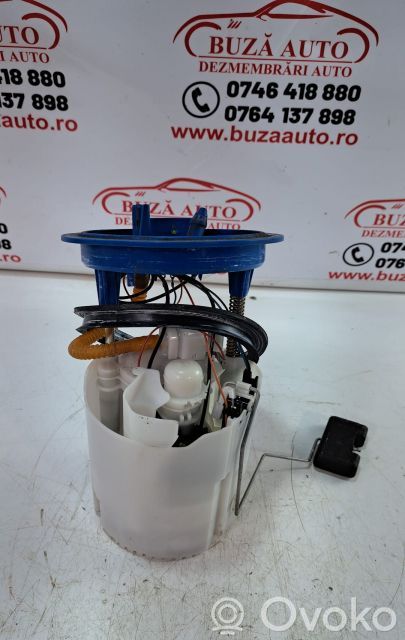 Bomba interna de combustible