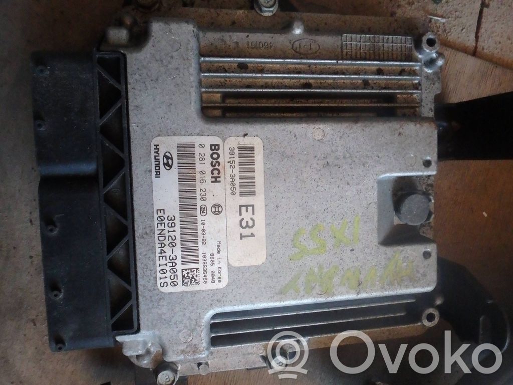 Hyundai ix 55 Engine control unit/module 