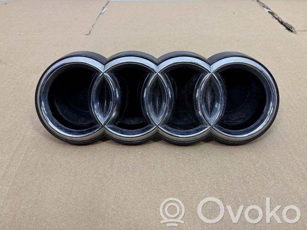 Audi A6 S6 C7 4G Gamintojo ženkliukas 