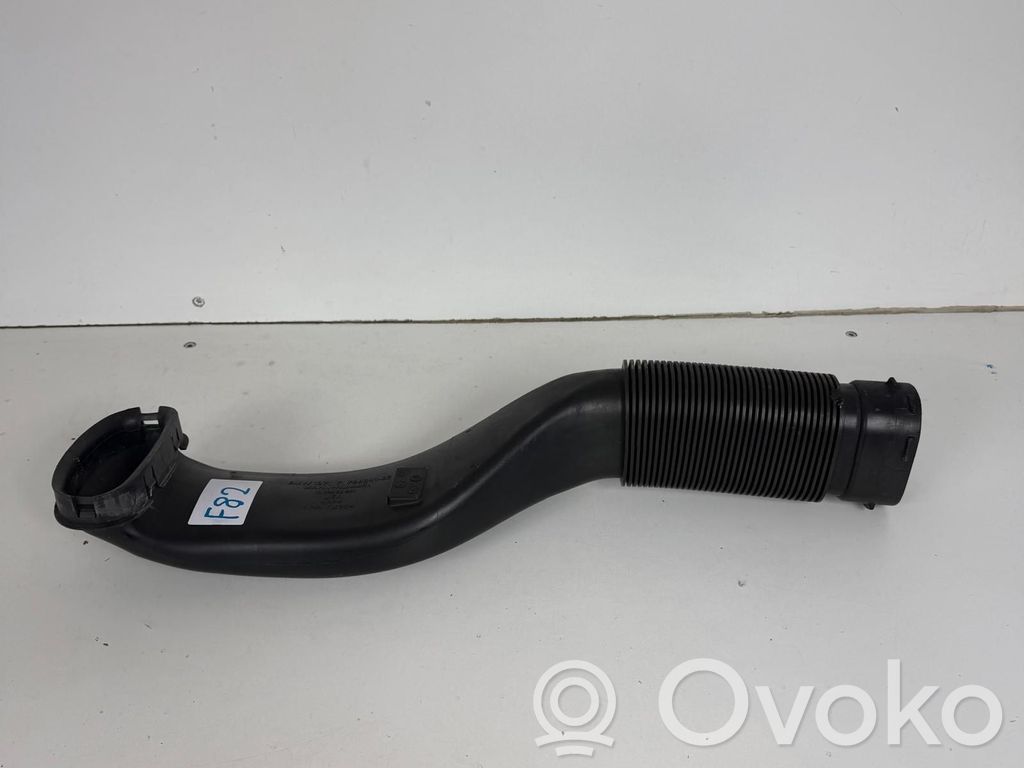BMW X5 E70 Ilmanoton kanavan osa 