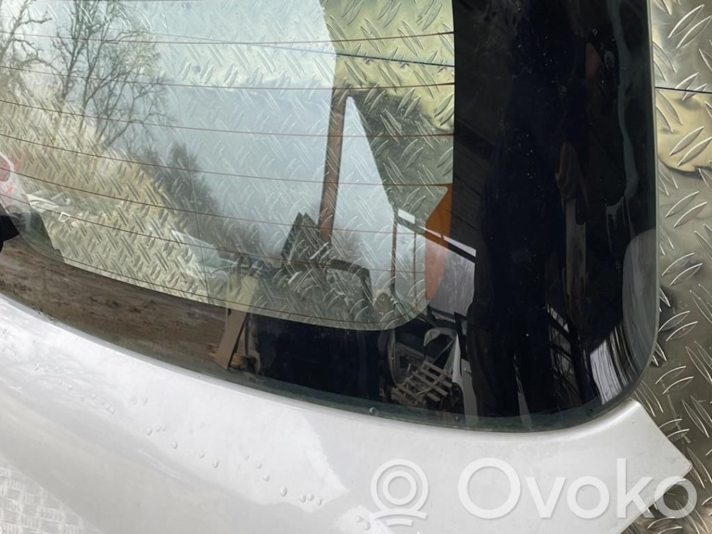 Suzuki SX4 Puerta del maletero/compartimento de carga 