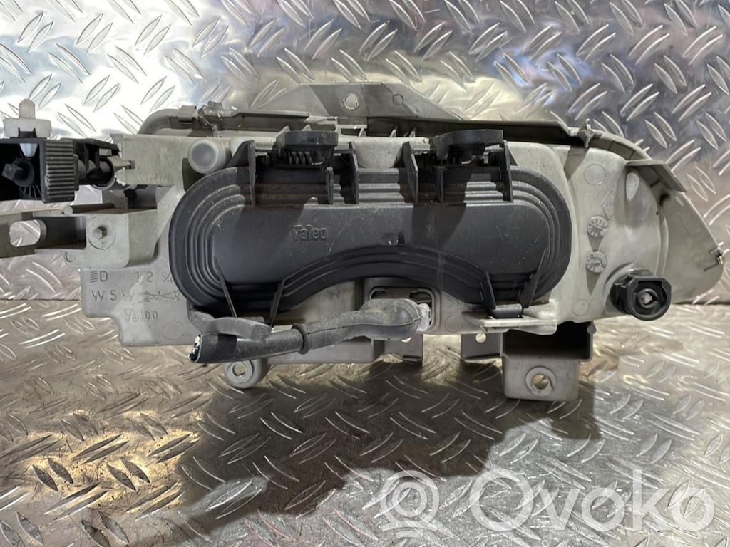 Renault Laguna I Scheinwerfer 
