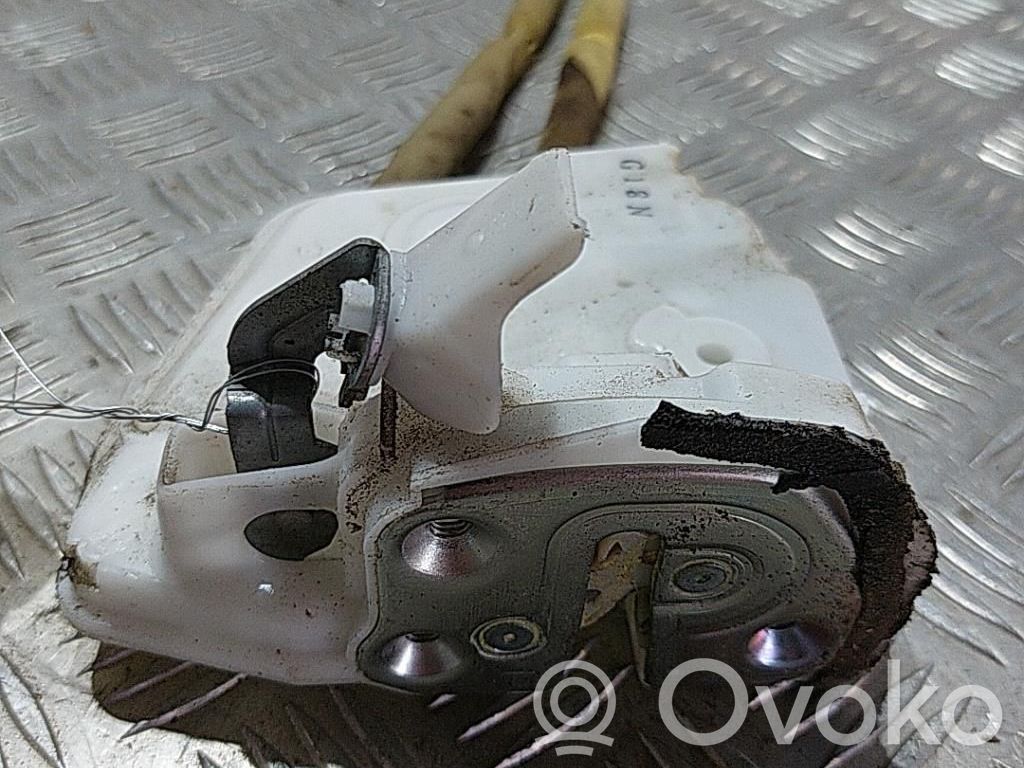 Mazda 2 Rear door lock 