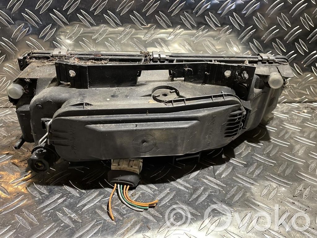 Citroen Xantia Headlight/headlamp 