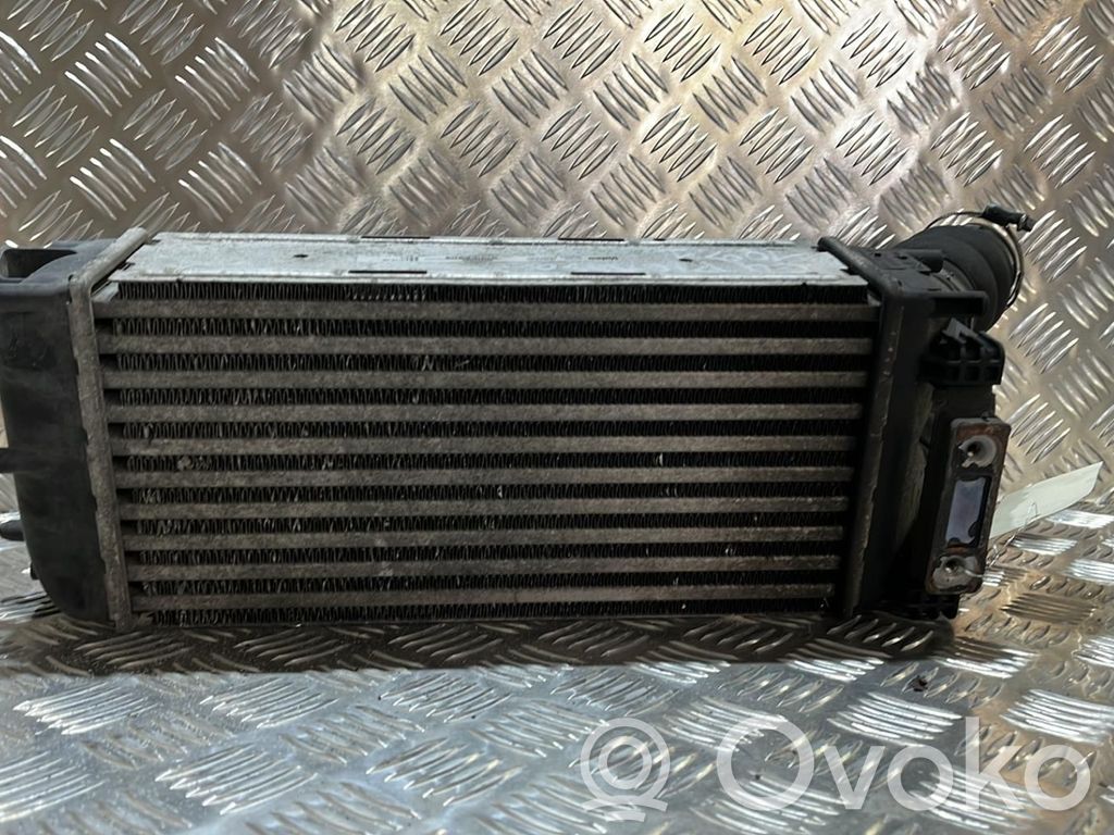 Citroen C4 I Picasso Chłodnica powietrza doładowującego / Intercooler 