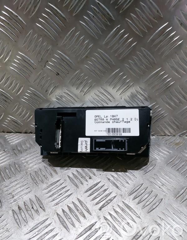Opel Astra H Climate control unit 