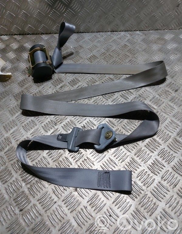 Renault Megane I Cinturón delantero 