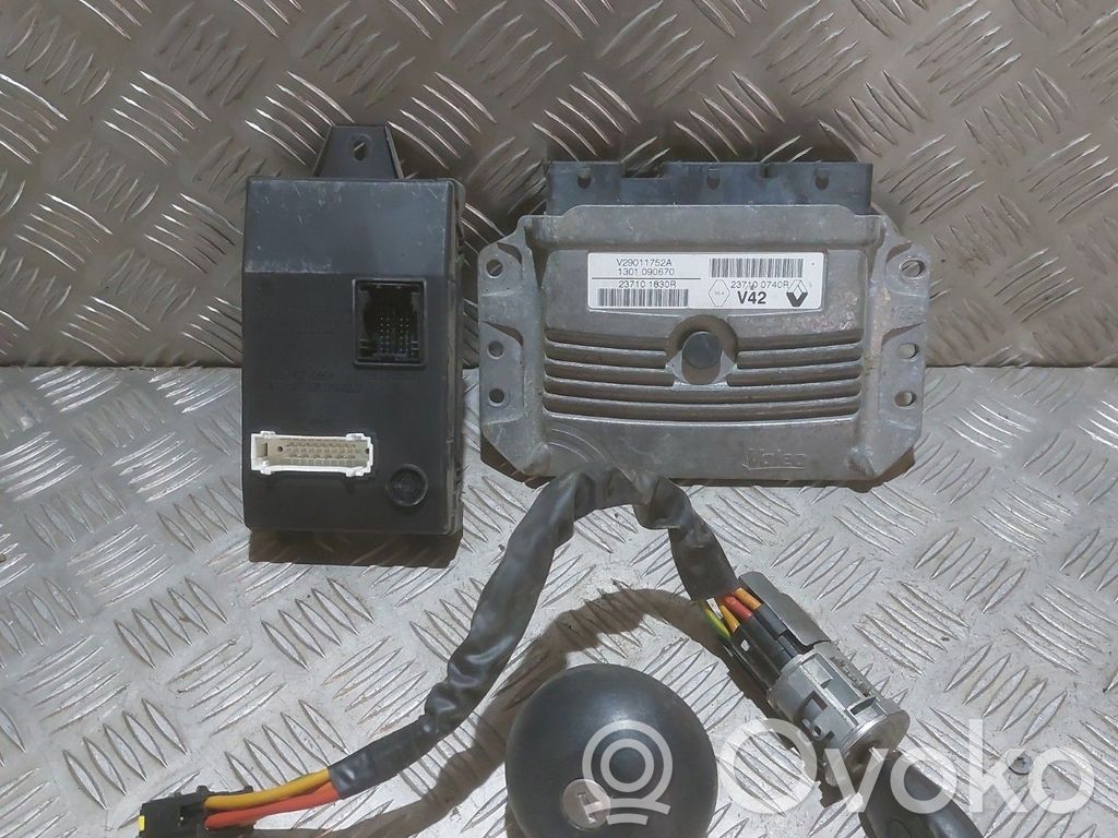 Dacia Duster Engine ECU kit and lock set 
