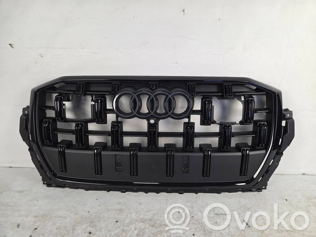 Audi Q7 4M Grilă față 