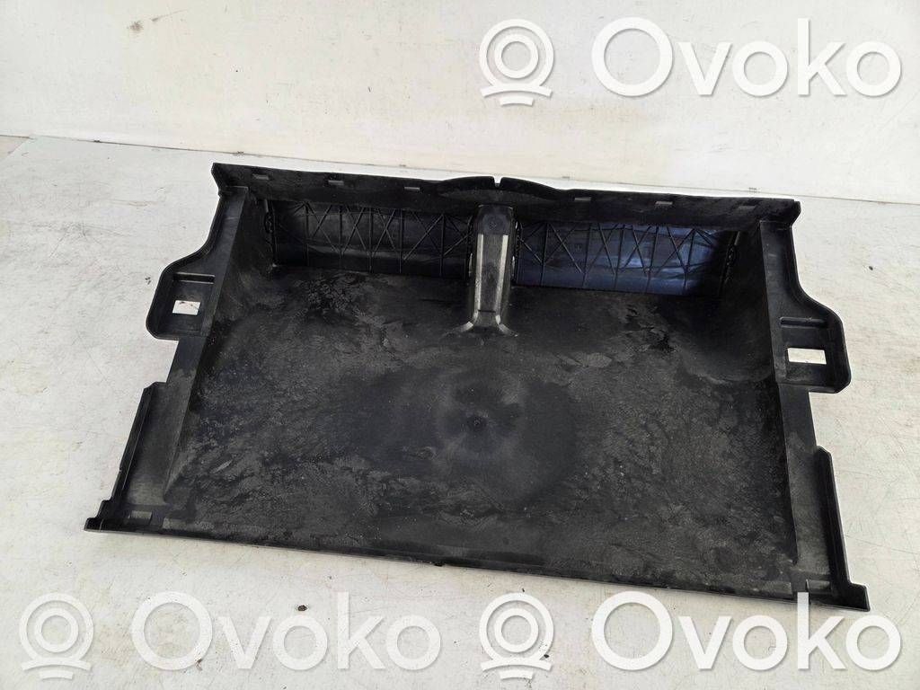 Tesla Model Y Juniper Interkūlera radiators 