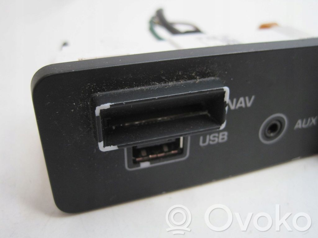 Land Rover Range Rover L460 Type LK Audio system kit 