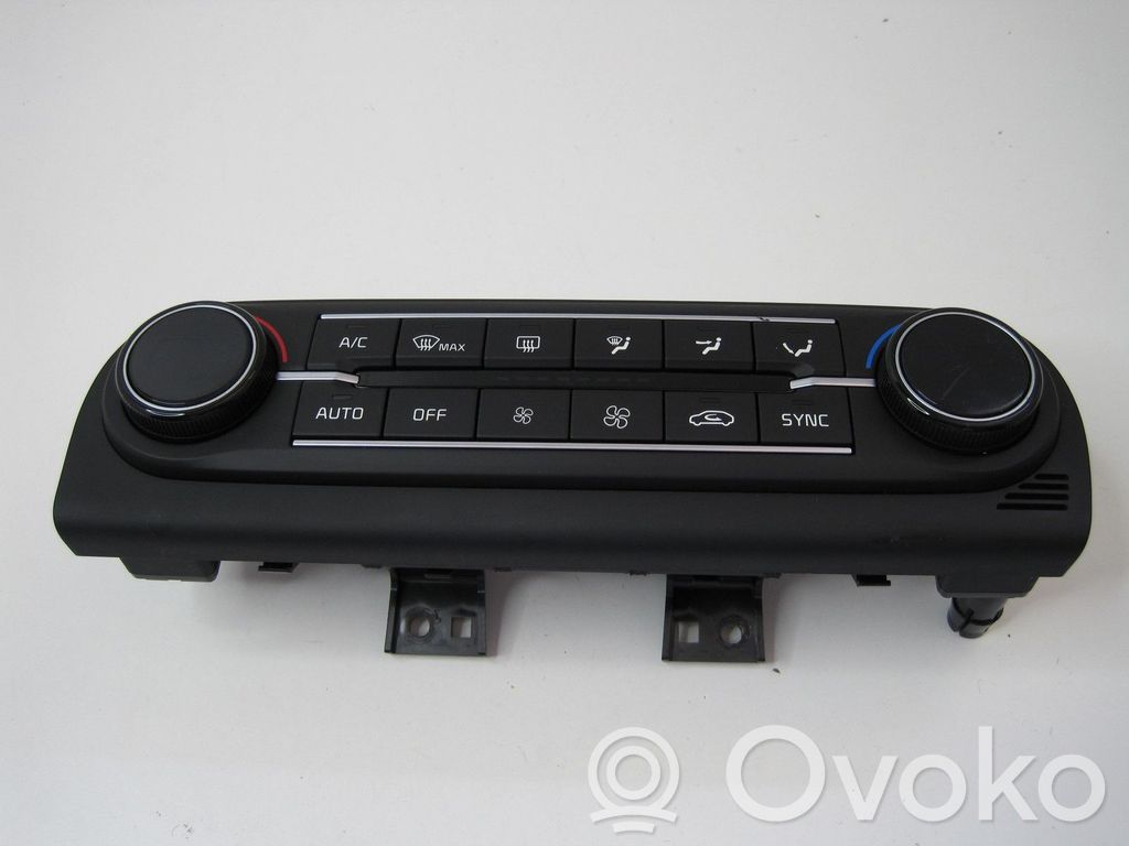 KIA Ceed Central console control unit 