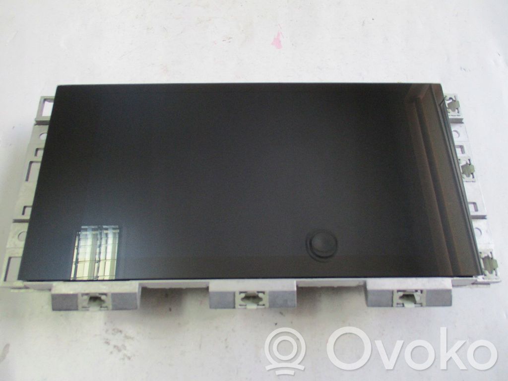 Audi A1 Audio system kit 