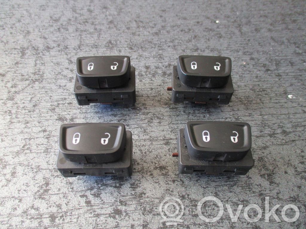 Fiat 500X Audio system kit 