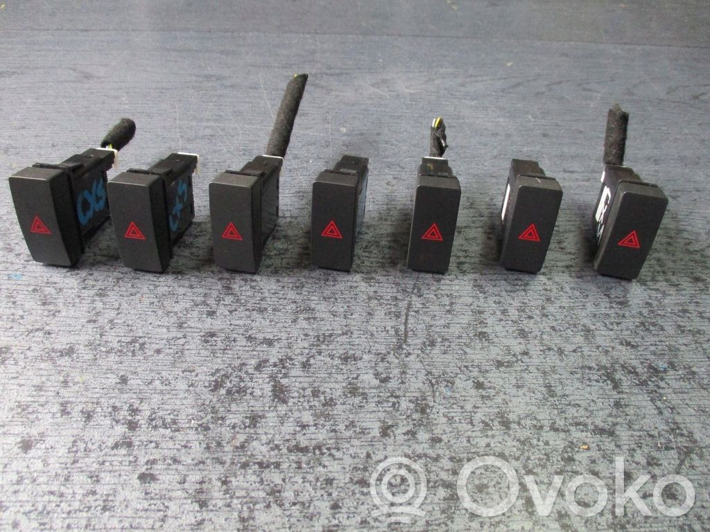 Mazda CX-5 Central console control unit 