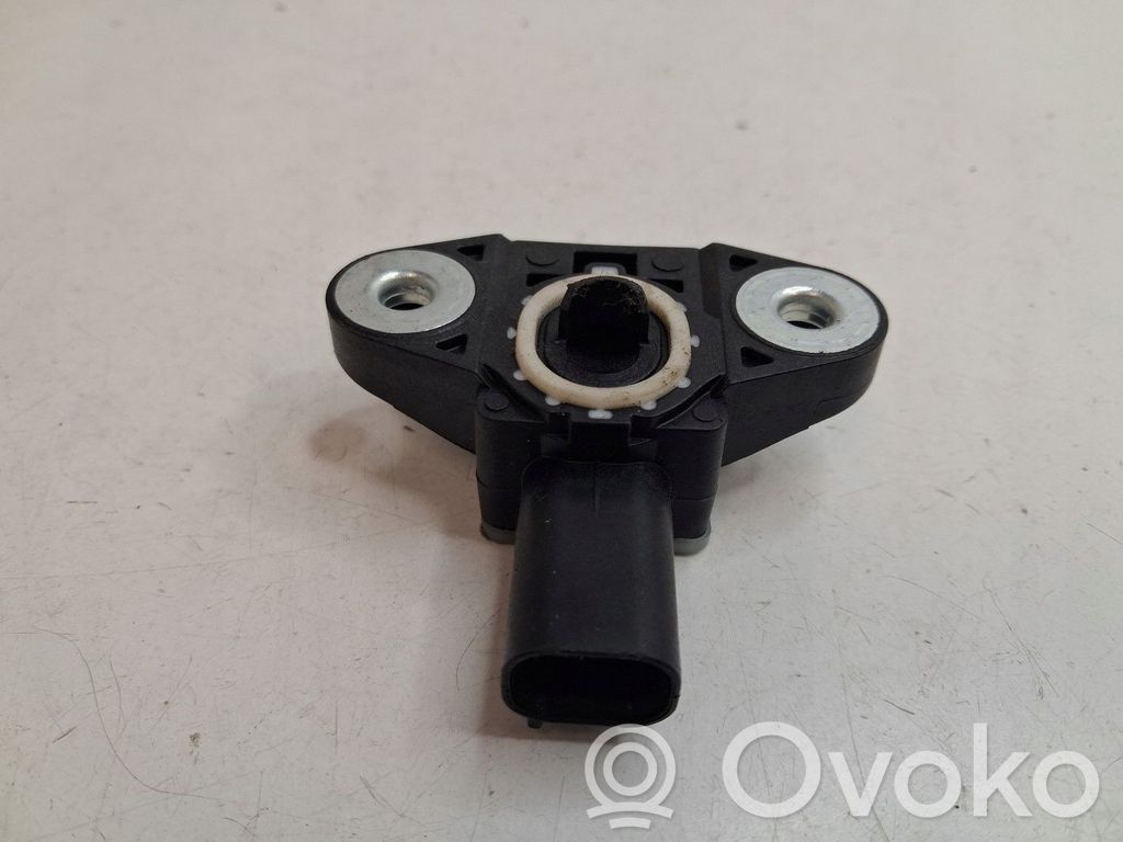 Hyundai H-1, Starex, Satellite Sensor impacto/accidente para activar Airbag 