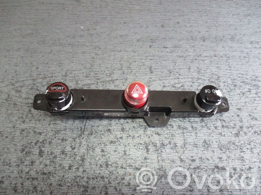 Fiat 500 Autres pièces compartiment moteur 