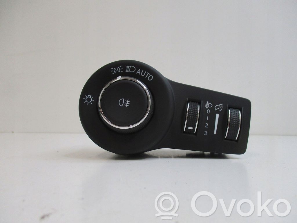 Jeep Compass Central console control unit 