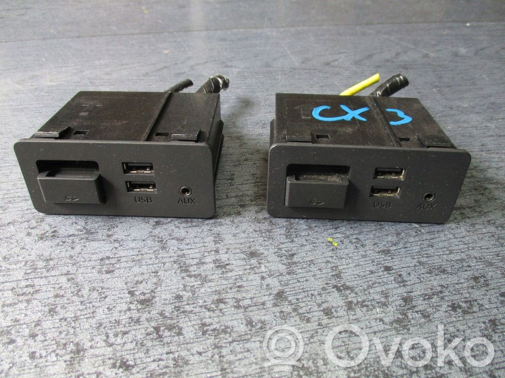 Mazda CX-5 Central console control unit 