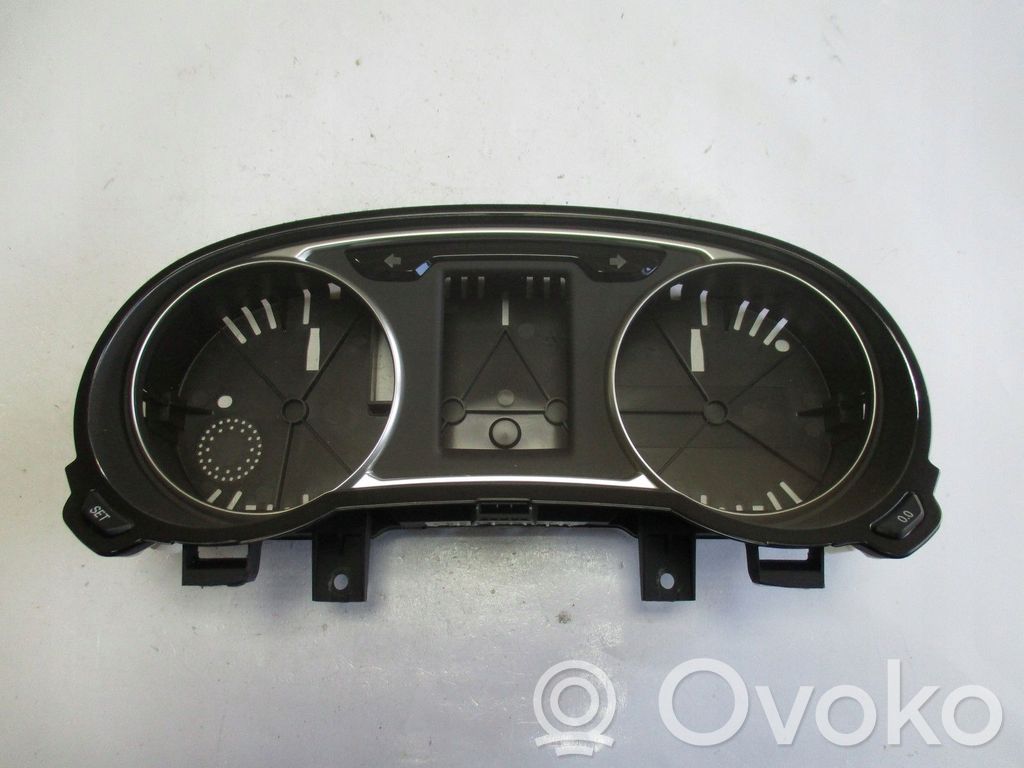 Audi A1 Speedometer (instrument cluster) 