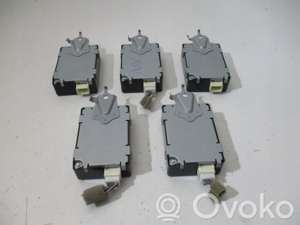Toyota Hilux (N140, N150, N160, N170) Audio system kit 
