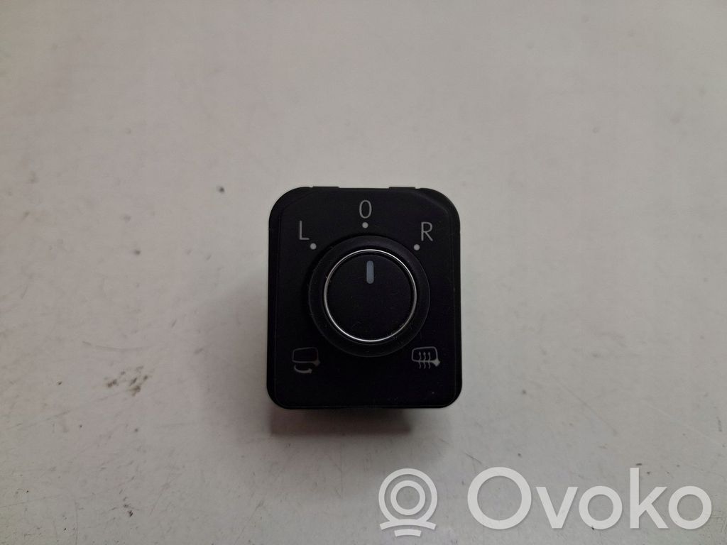 Seat Tarraco Unidad de control de la consola central 