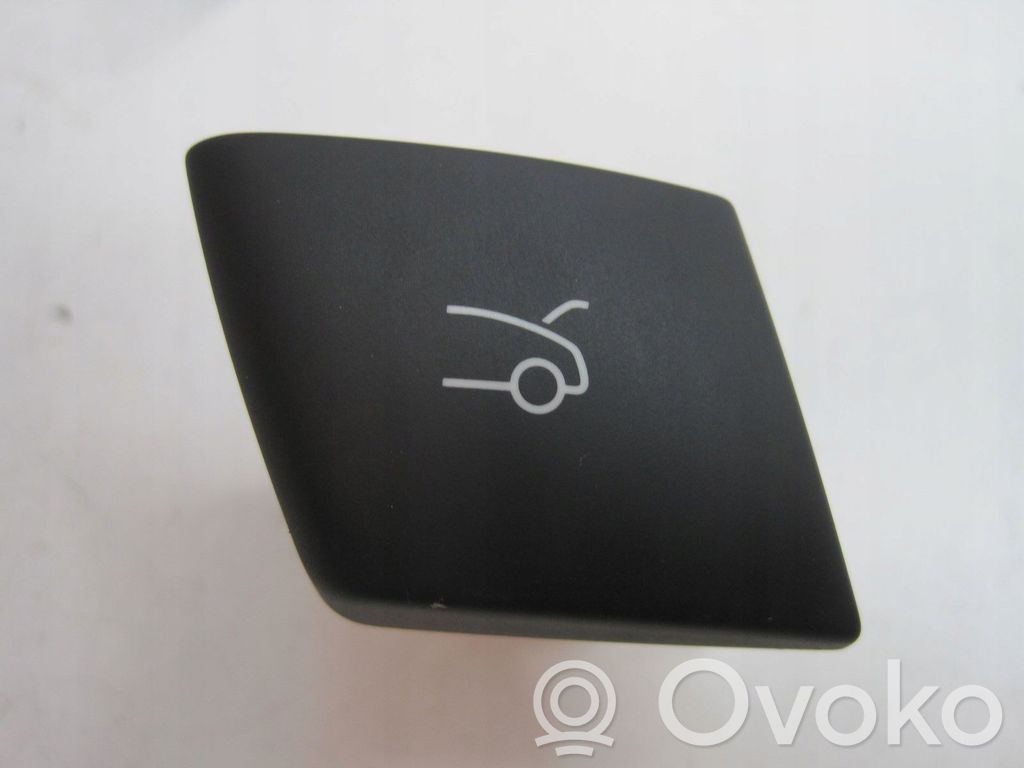 Citroen DS5 Central console control unit 