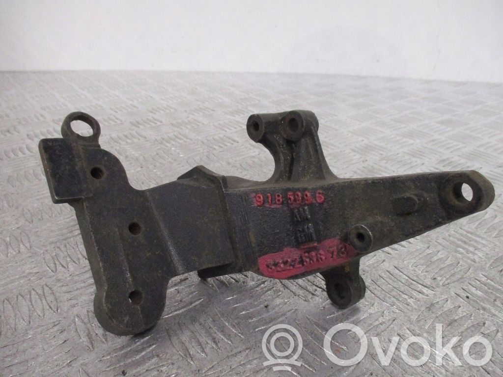 Opel Vectra C Engine mount bracket 