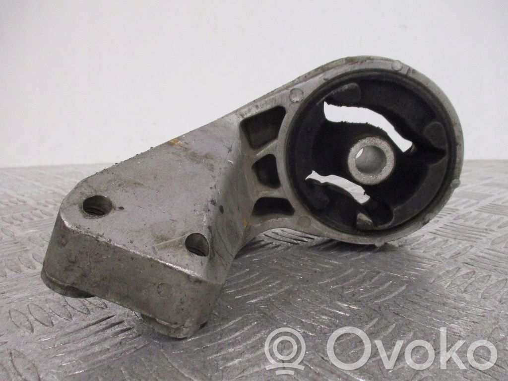 Engine mount bracket   X04134