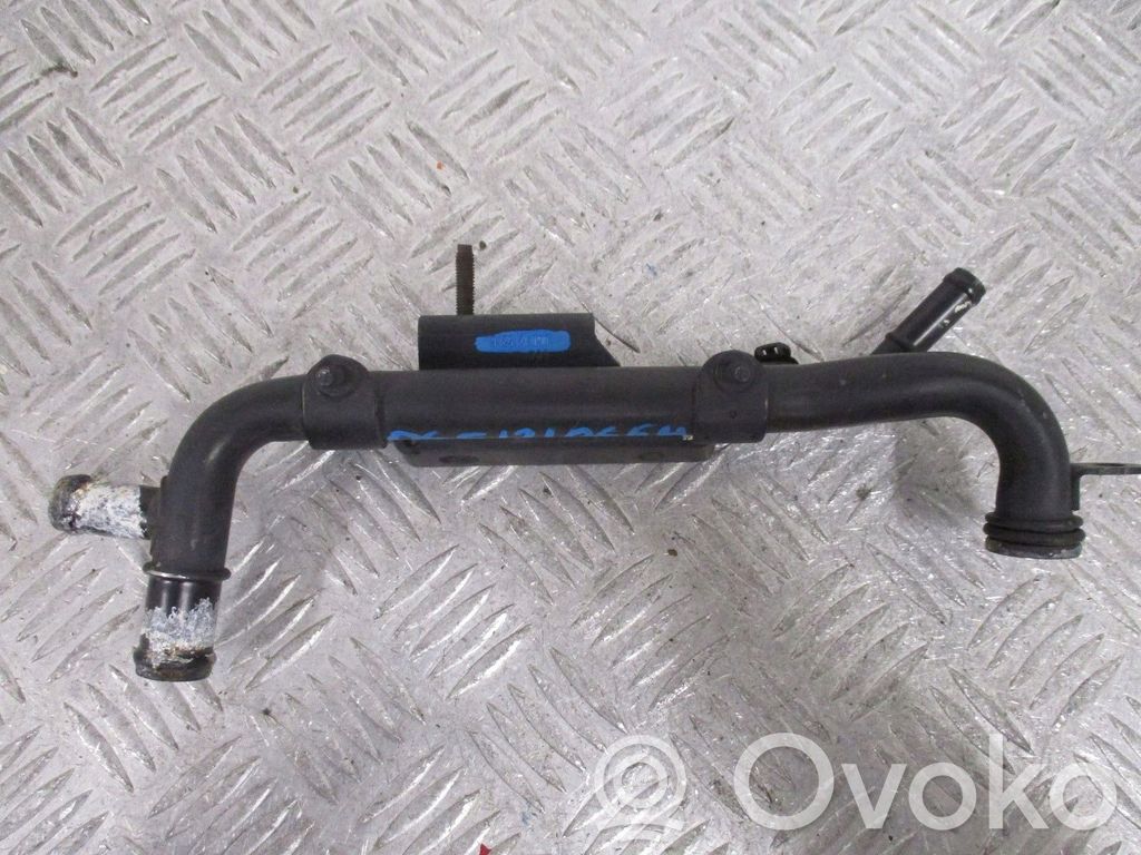 Skoda Rapid (120G, 130G, 135G) Conductă/furtun lichid de răcire motor 