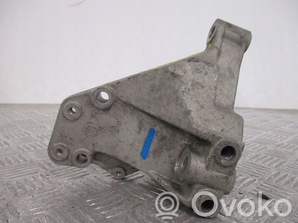 Fiat Ducato Engine mount bracket 