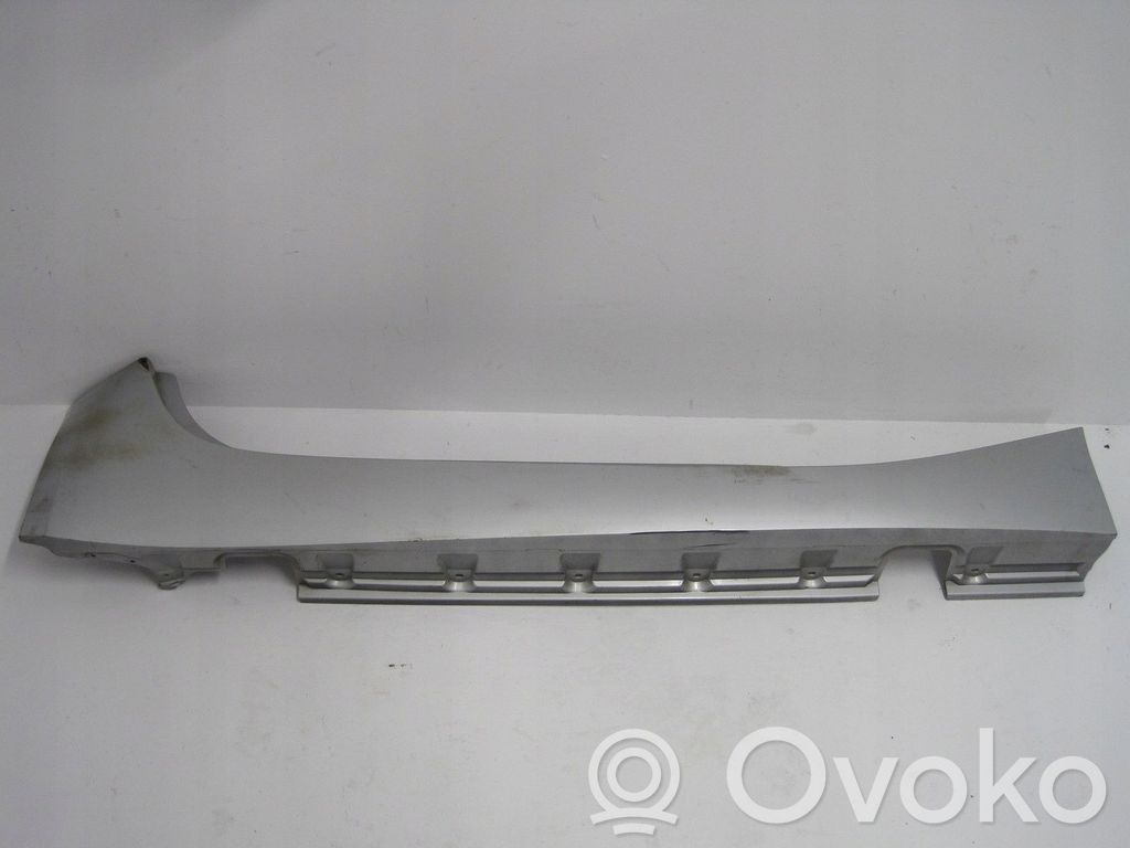 BMW 2 Active Tourer U06 Galinio kėbulo slenksčio apdaila 
