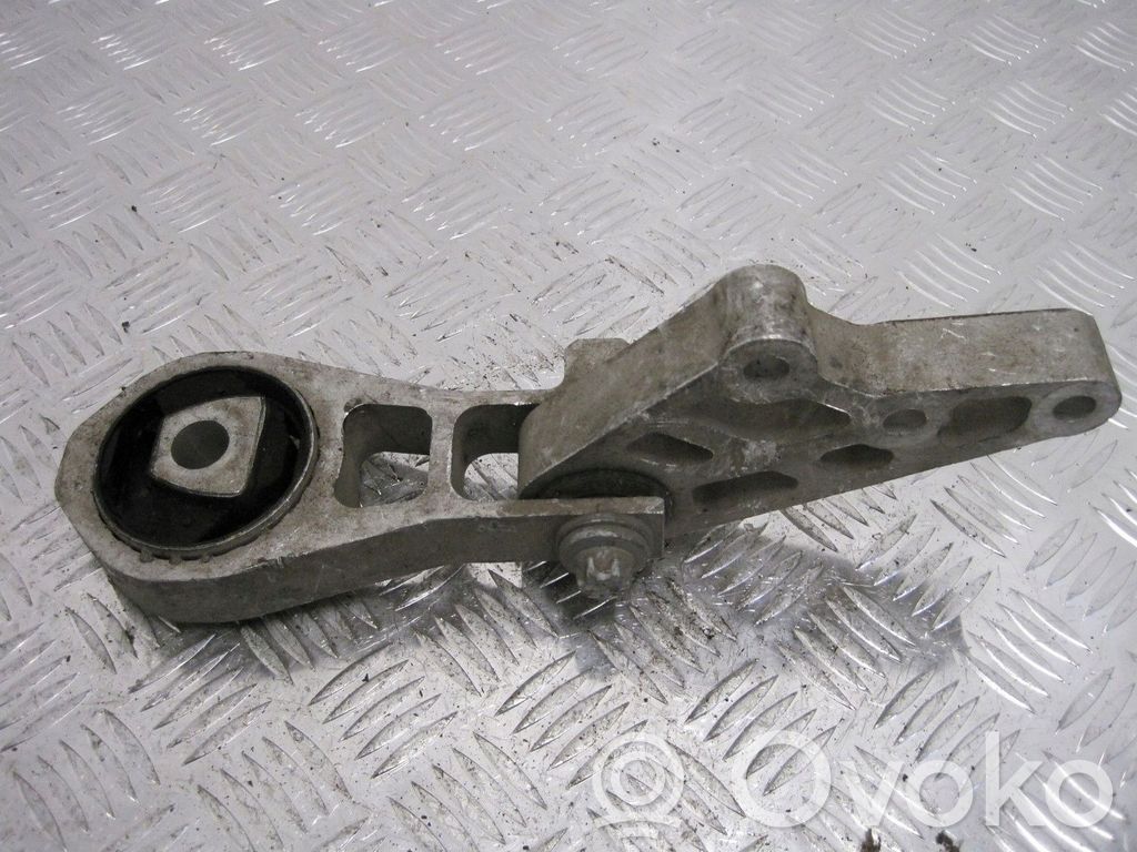 Jeep Renegade Engine mount vacuum valve 