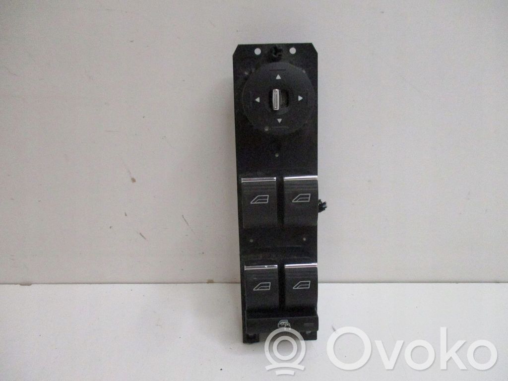 Ford Transit -  Tourneo Connect Central console control unit 