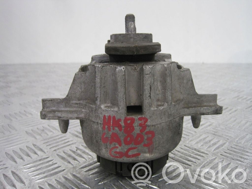 Jaguar F-Pace Engine mount vacuum valve 