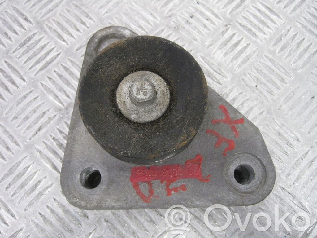 Land Rover Range Rover L460 Type LK Engine mount bracket 