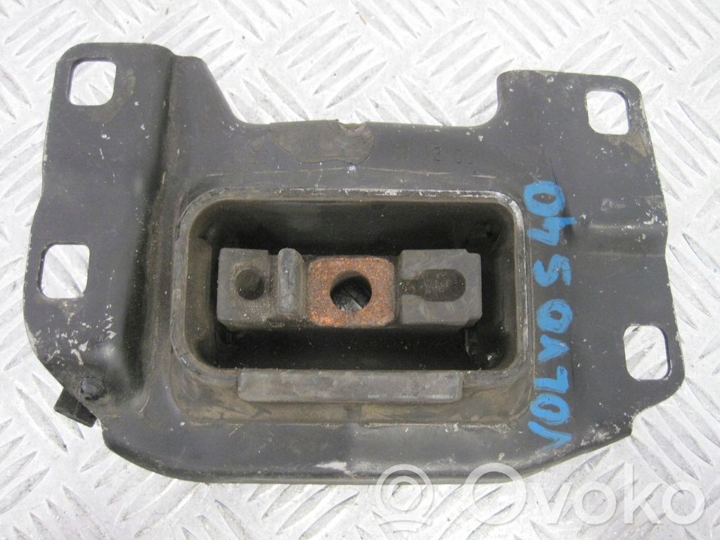 Volvo Amazon 120, 121, 122, 123 Engine mount vacuum valve 