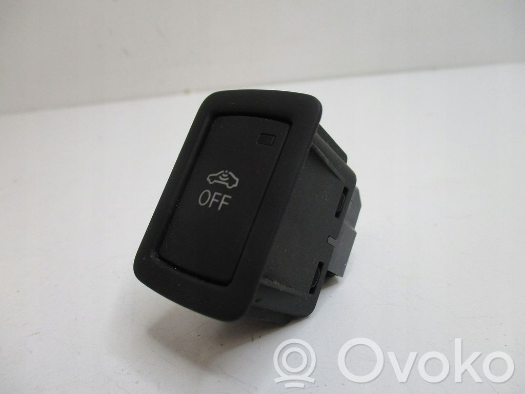Audi A3 S3 A3 Sportback 8P Central console control unit 