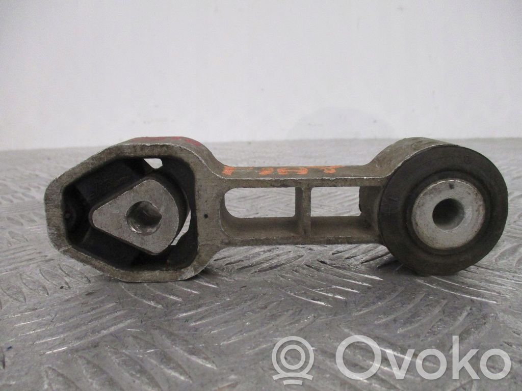 Engine mount bracket   00517308700