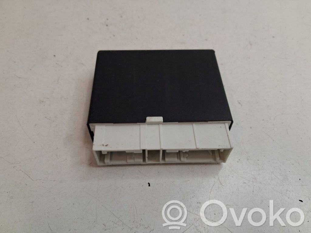Mini One - Cooper Clubman R55 Central body control module 