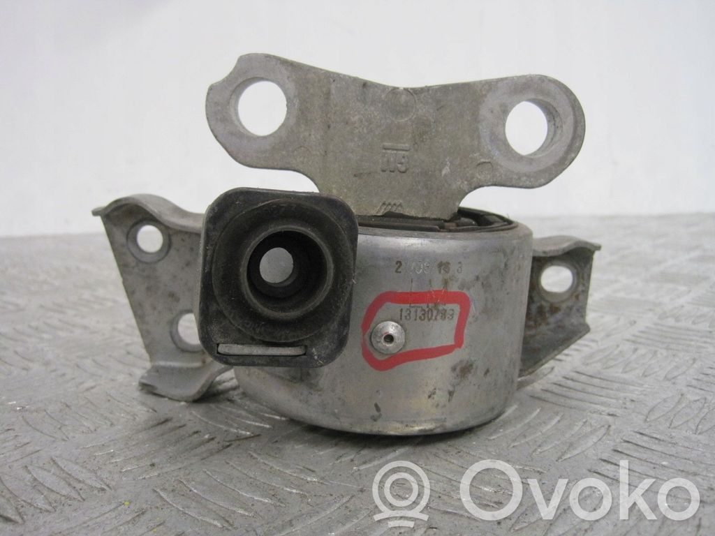 Opel Adam Engine mount vacuum valve 