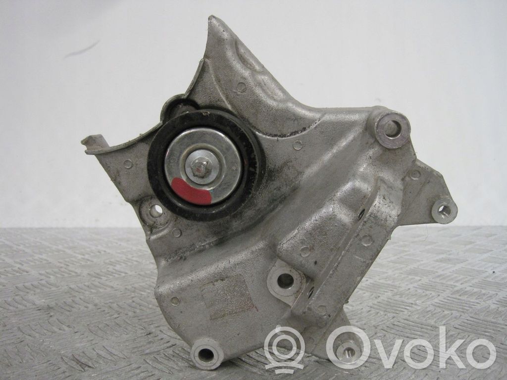 Opel Zafira B Engine mount bracket 