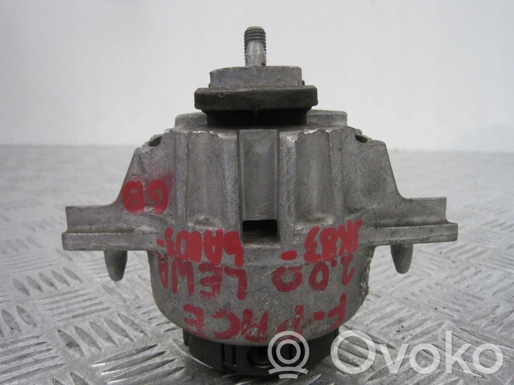 Jaguar F-Pace Engine mount vacuum valve 